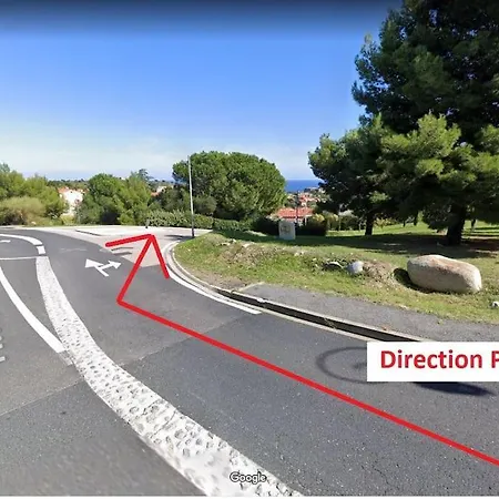 Joli T2 A 10min A Pied Du Village, Parking, Vue Degagee, Au Calme *